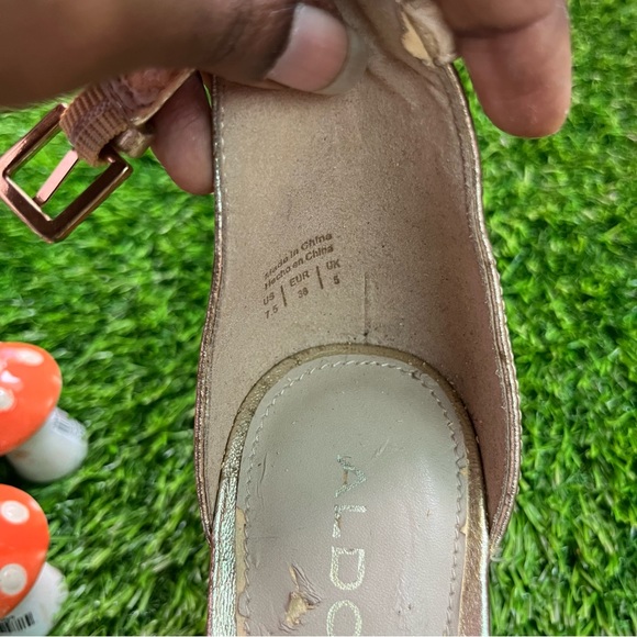 Aldo clearance stock-38 offers will accepted - Picture 10 of 12